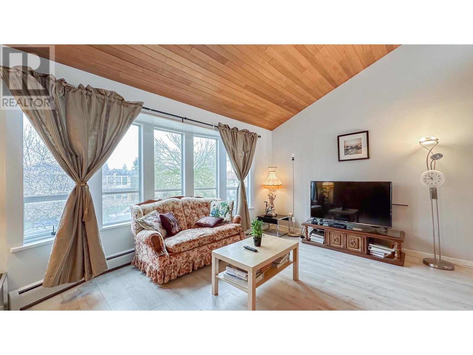 6251 Chester Street, Vancouver, British Columbia  V5W 3C2 - Photo 7 - R2983086