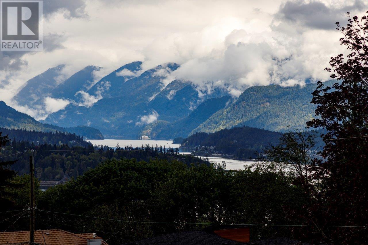 26 N Stratford Avenue, Burnaby, British Columbia  V5B 1K9 - Photo 33 - R2978820