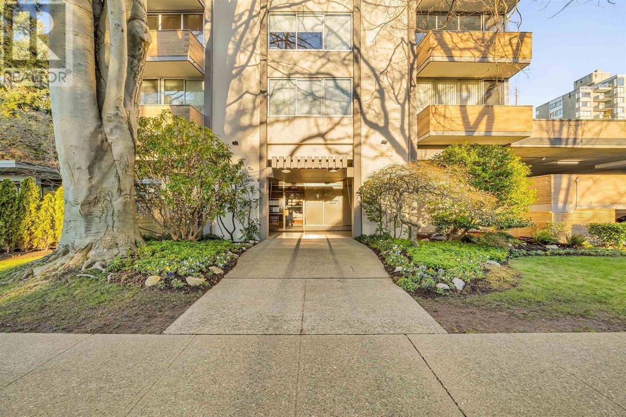 804 2055 Pendrell Street, Vancouver, British Columbia  V6G 1T9 - Photo 3 - R2980322