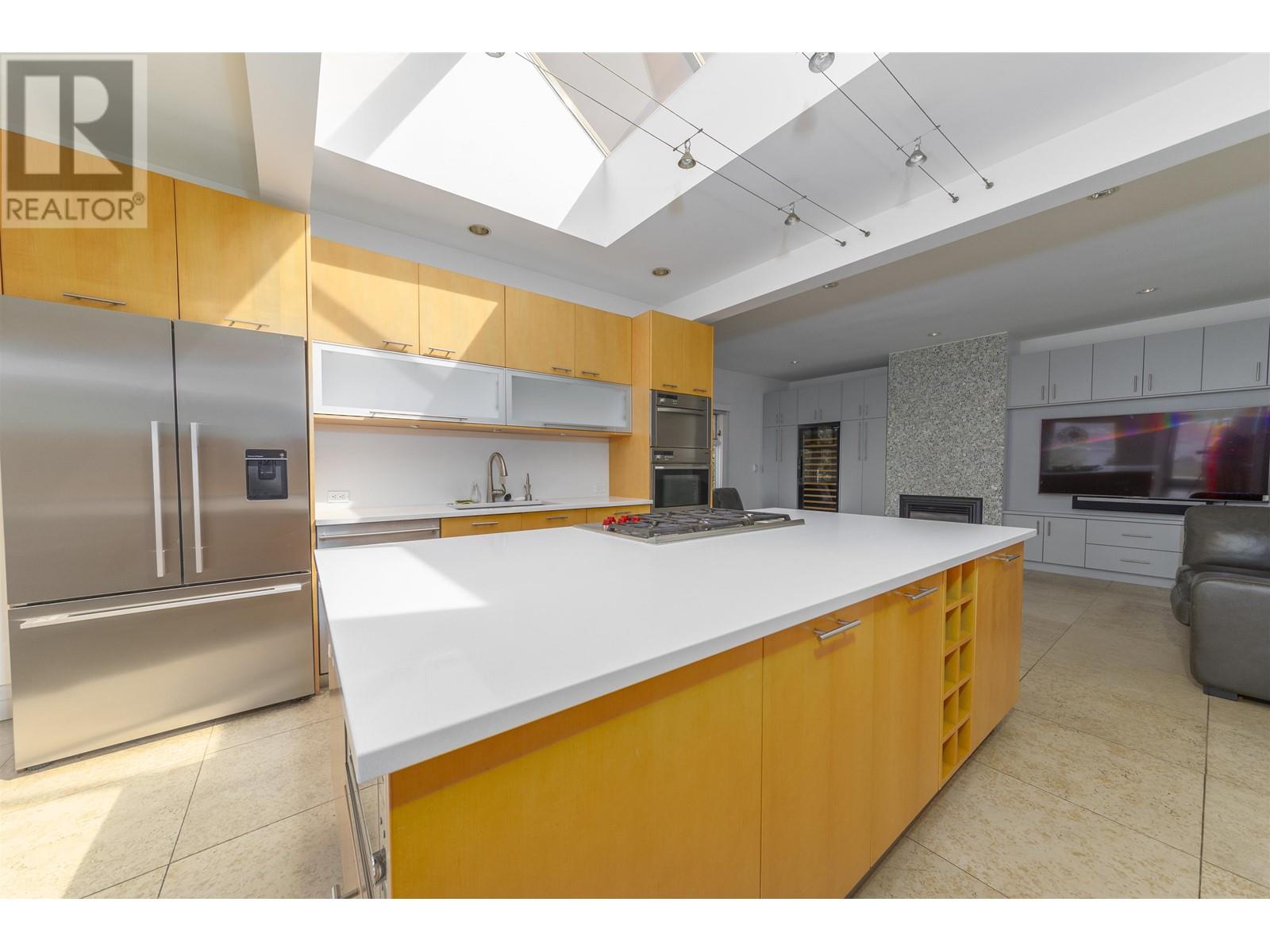 1870 Sasamat Street, Vancouver, British Columbia  V6R 4M3 - Photo 14 - R2983055