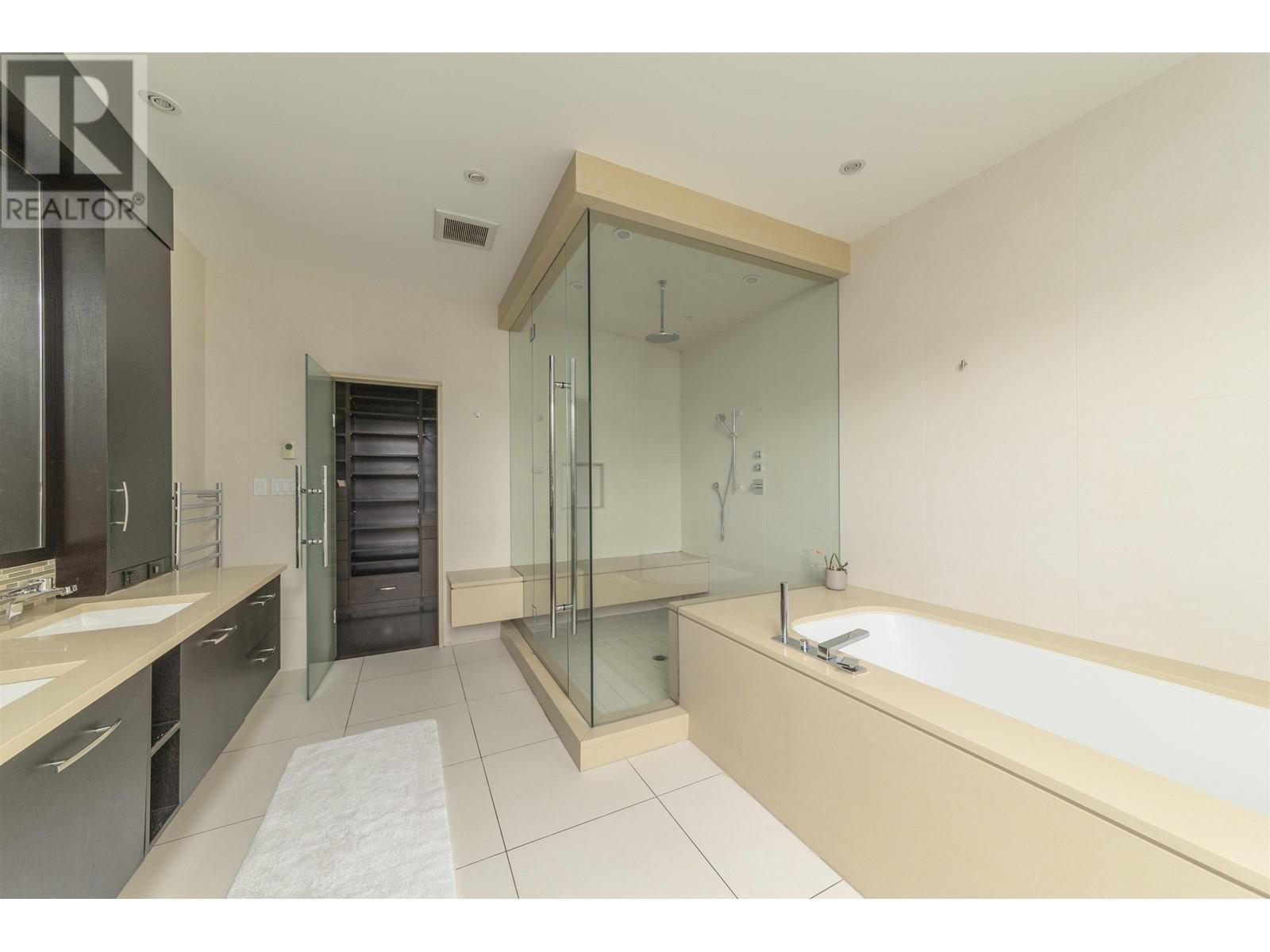 1870 Sasamat Street, Vancouver, British Columbia  V6R 4M3 - Photo 21 - R2983055