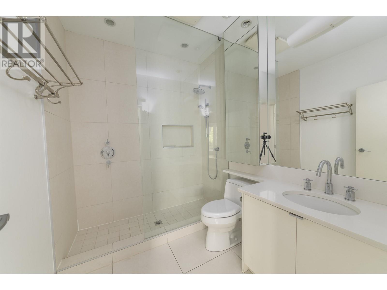 1870 Sasamat Street, Vancouver, British Columbia  V6R 4M3 - Photo 22 - R2983055