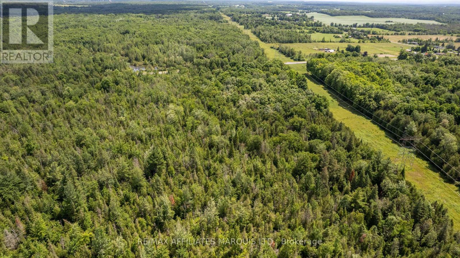 4672 Avonmore Road, South Stormont, Ontario  K0C 1R0 - Photo 8 - X12049790