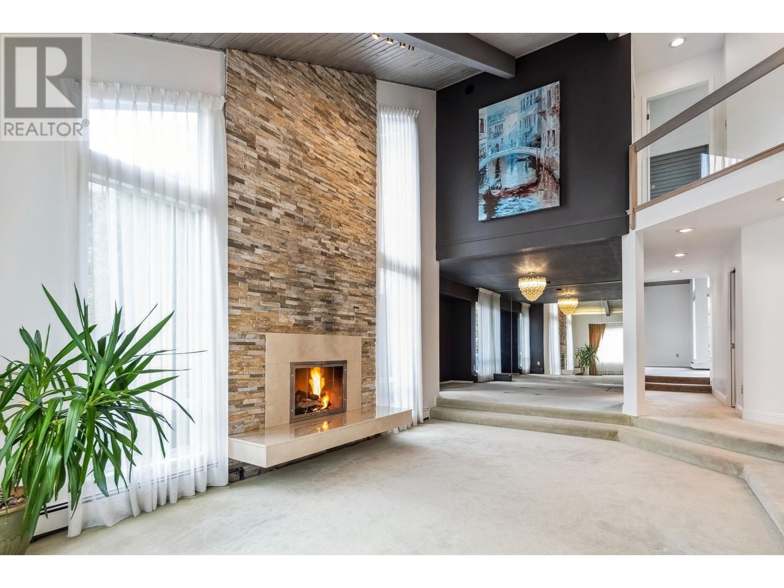 Listing Picture 2 of 35 : 1195 W 59 AVENUE, Vancouver / 溫哥華 - 魯藝地產 Yvonne Lu Group - MLS Medallion Club Member