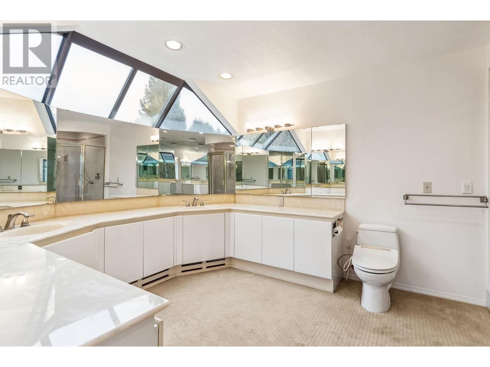 Listing Picture 20 of 35 : 1195 W 59 AVENUE, Vancouver / 溫哥華 - 魯藝地產 Yvonne Lu Group - MLS Medallion Club Member