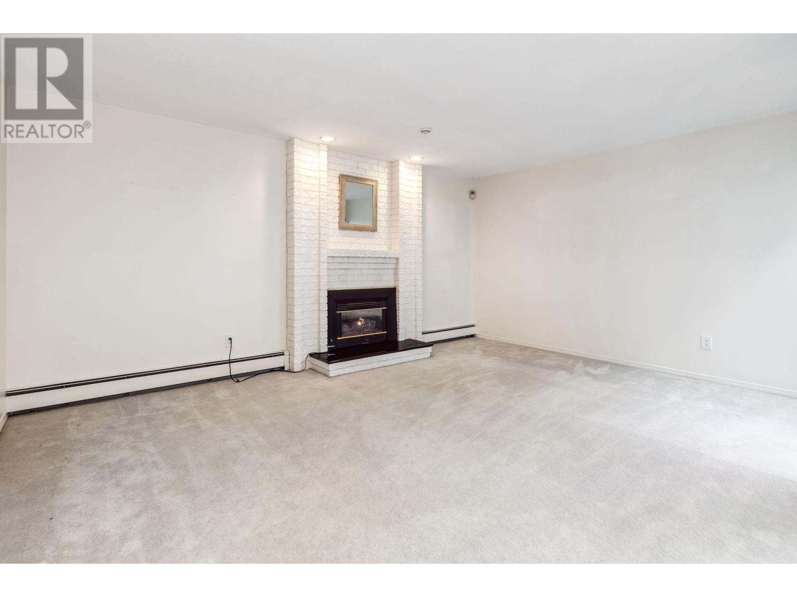 Listing Picture 24 of 35 : 1195 W 59 AVENUE, Vancouver / 溫哥華 - 魯藝地產 Yvonne Lu Group - MLS Medallion Club Member