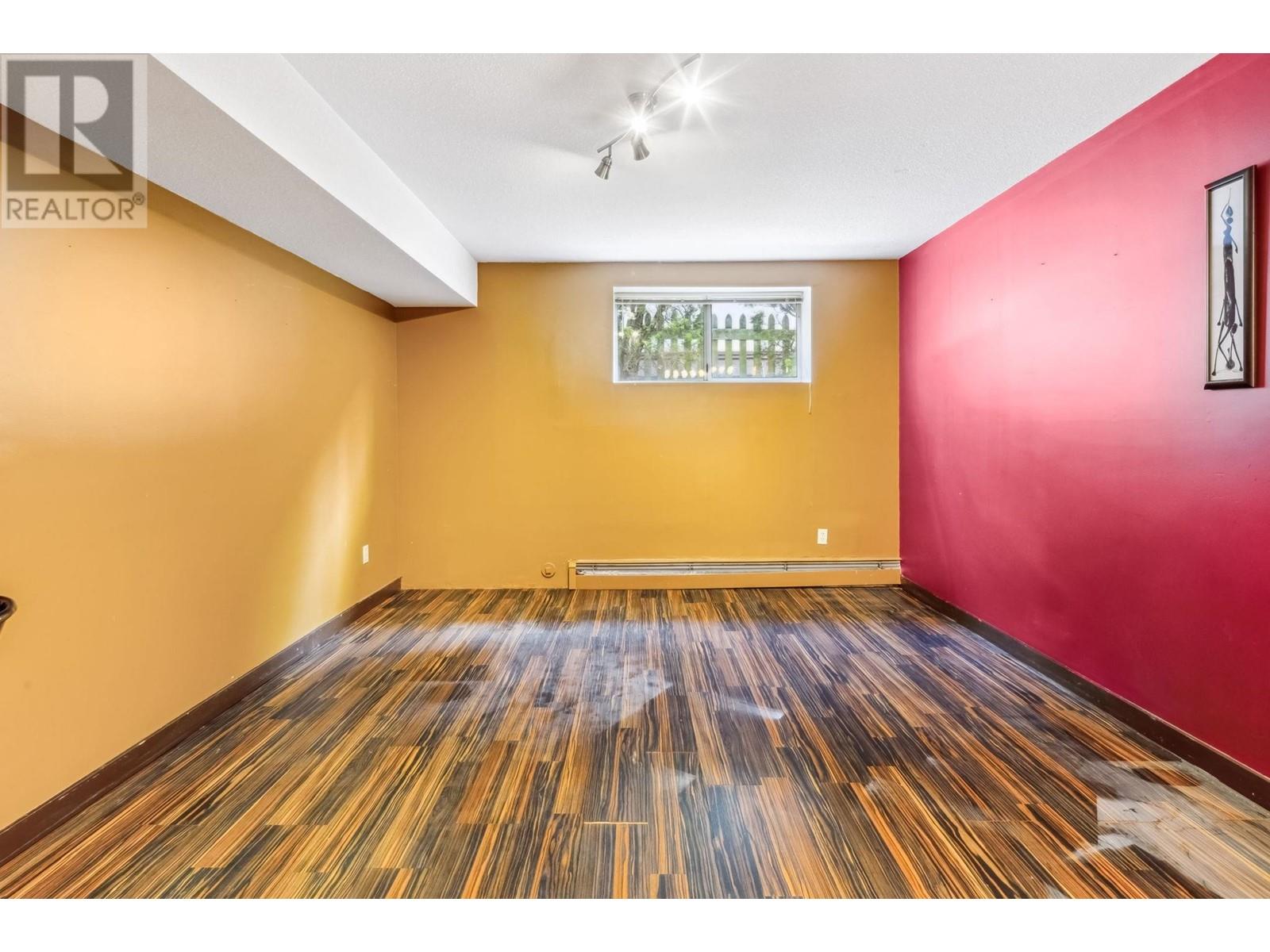 Listing Picture 28 of 35 : 1195 W 59 AVENUE, Vancouver / 溫哥華 - 魯藝地產 Yvonne Lu Group - MLS Medallion Club Member