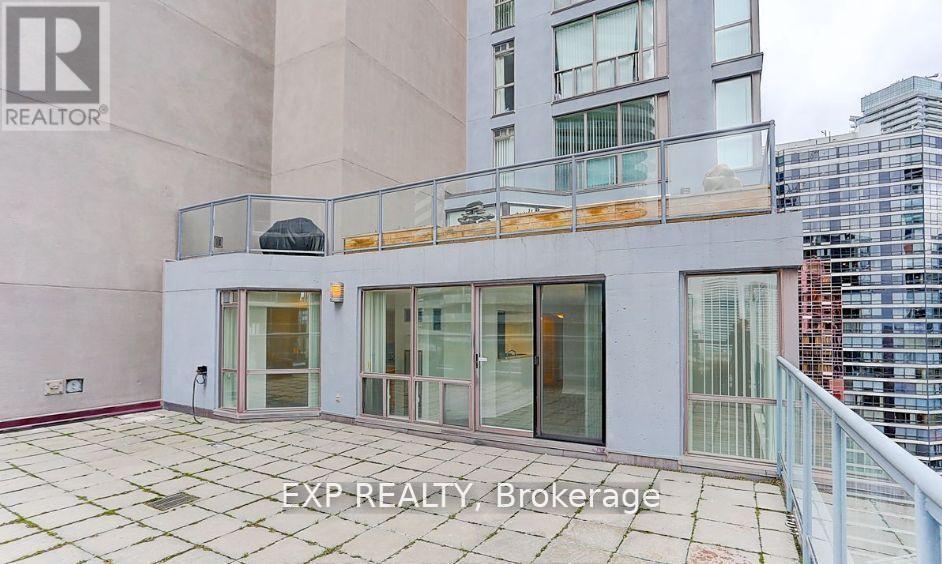 2508 - 24 Wellesley Street W, Toronto, Ontario  M4Y 2X6 - Photo 25 - C12049800