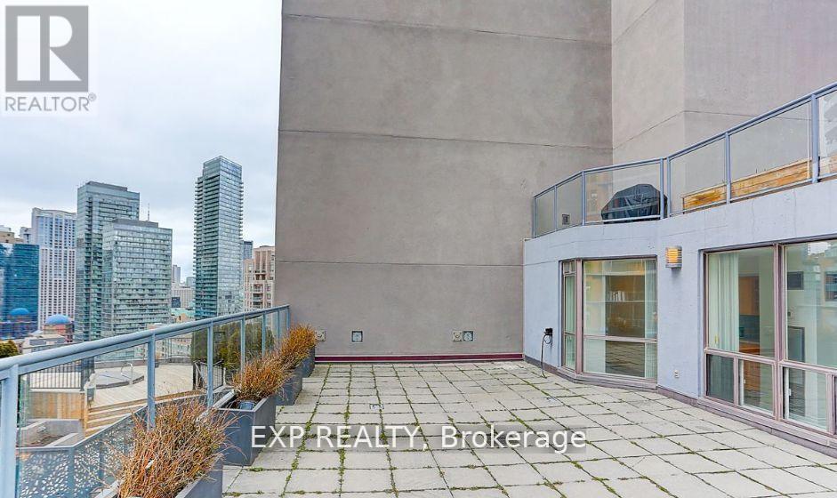 2508 - 24 Wellesley Street W, Toronto, Ontario  M4Y 2X6 - Photo 26 - C12049800