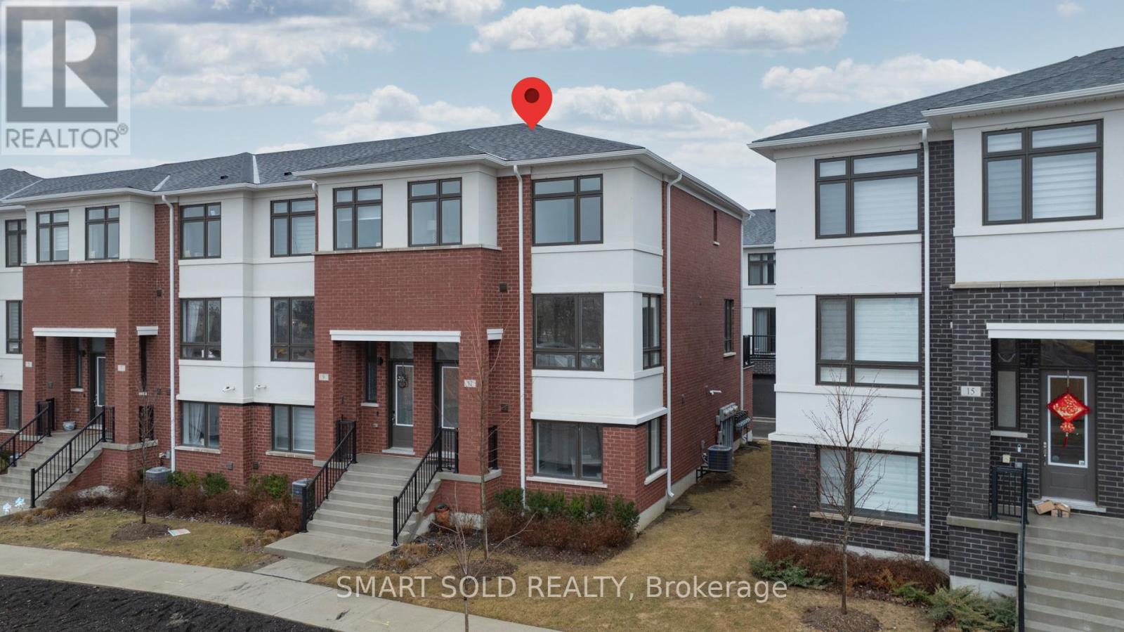 Property at 11 WILLIAM RUSSELL LANE image 4