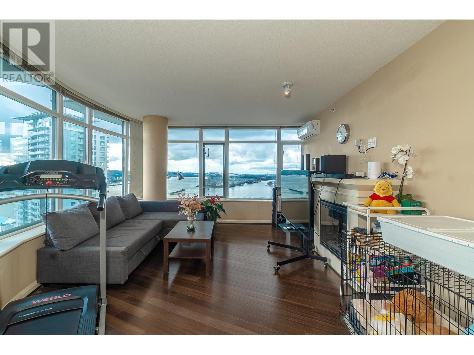 2201 898 Carnarvon Street, New Westminster, British Columbia  V3M 0C3 - Photo 3 - R2981896