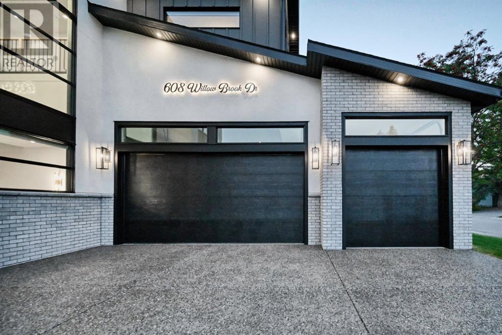 608 Willow Brook Drive Se, Calgary, Alberta  t2j 1n8 - Photo 3 - A2191605