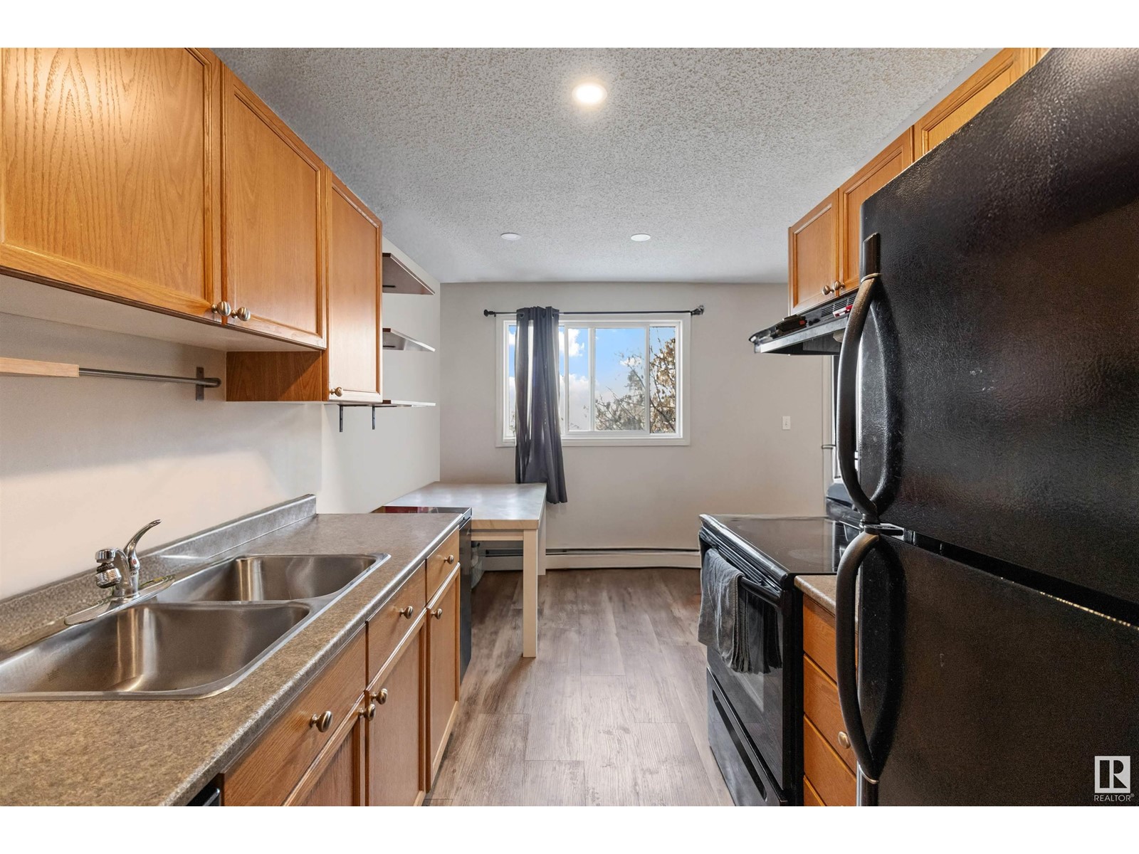 #9 4616 47 St, Leduc, Alberta  T9E 4P1 - Photo 4 - E4428216