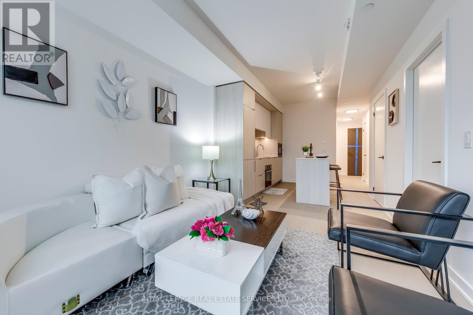 1004 - 123 Portland Street, Toronto (Waterfront Communities), Ontario  M5V 0V9 - Photo 15 - C12049852