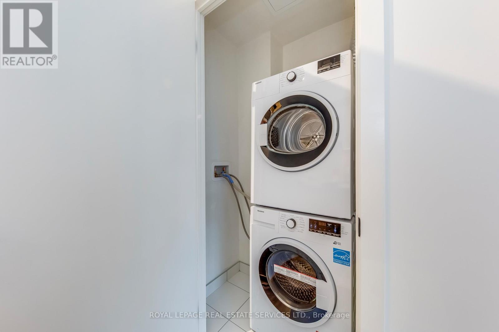 1004 - 123 Portland Street, Toronto (Waterfront Communities), Ontario  M5V 0V9 - Photo 22 - C12049852