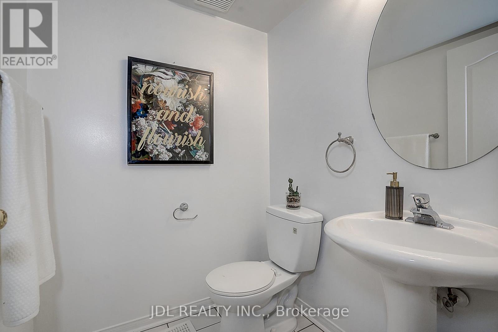 Property at 47 MILLCLIFF CIRCLE image 4
