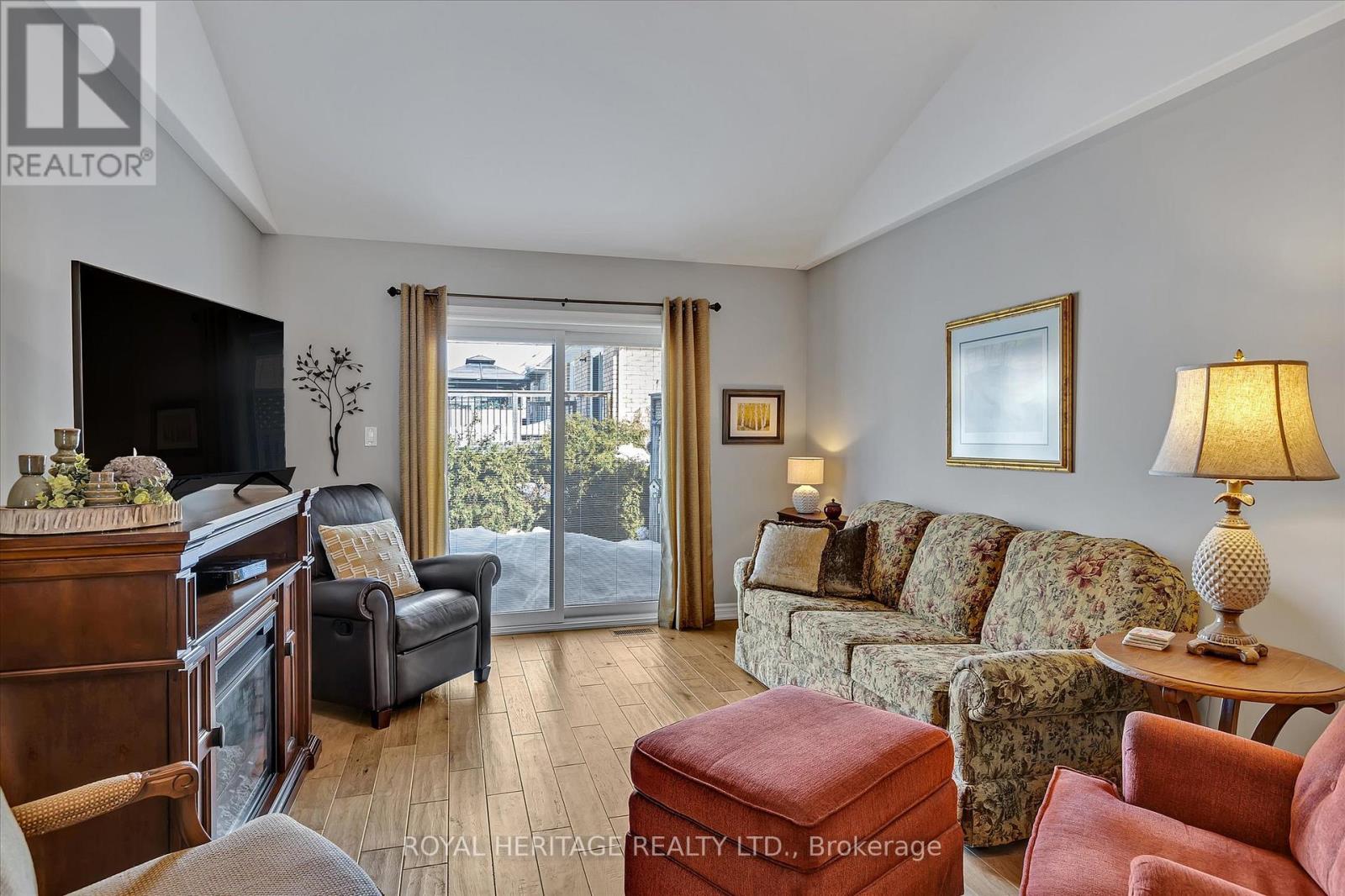 73 Laurent Boulevard, Kawartha Lakes, Ontario  K9V 0H1 - Photo 14 - X12012695