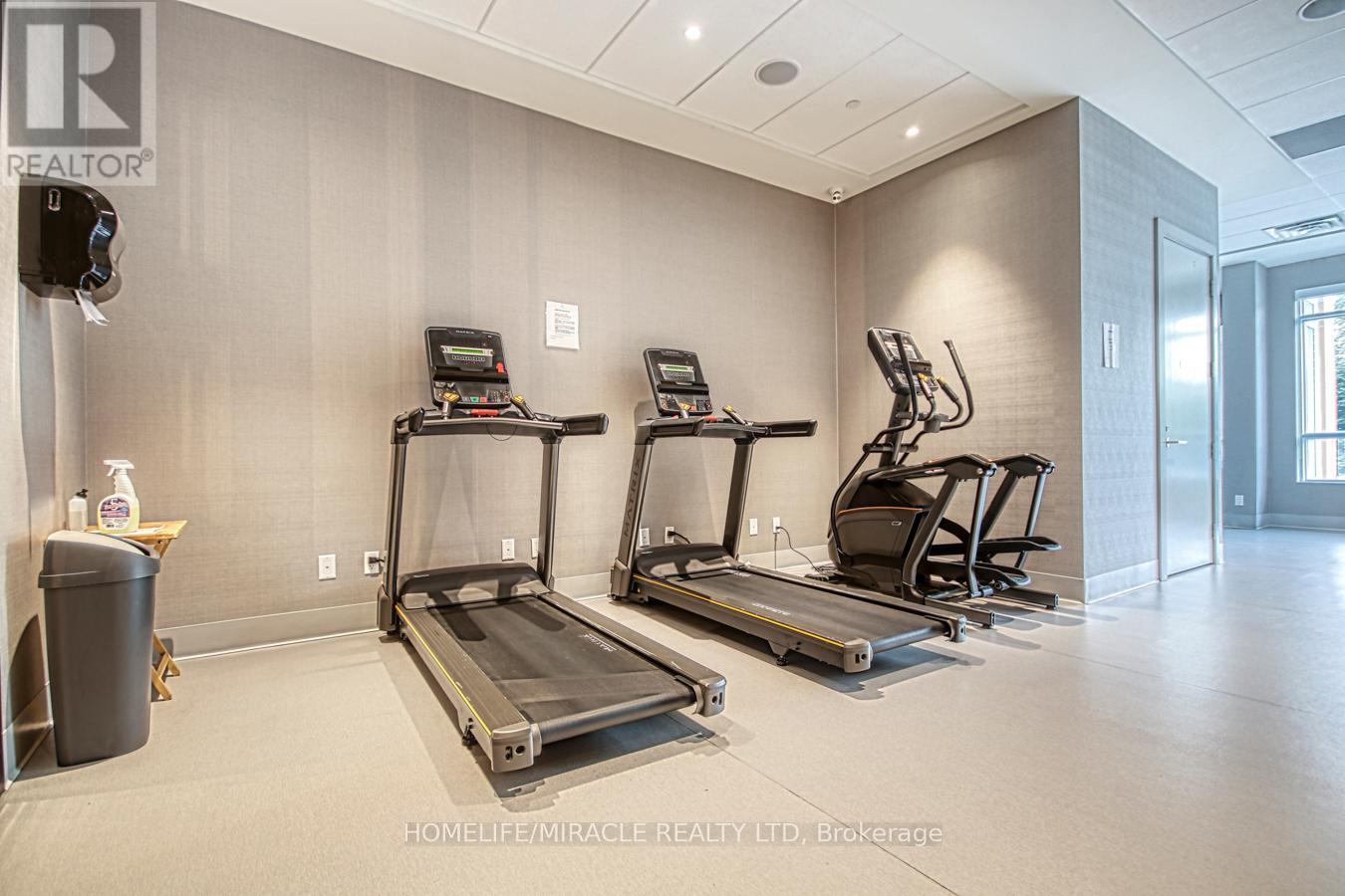 402 - 10 Wilby Crescent, Toronto, Ontario  M9N 1E6 - Photo 26 - W12036382