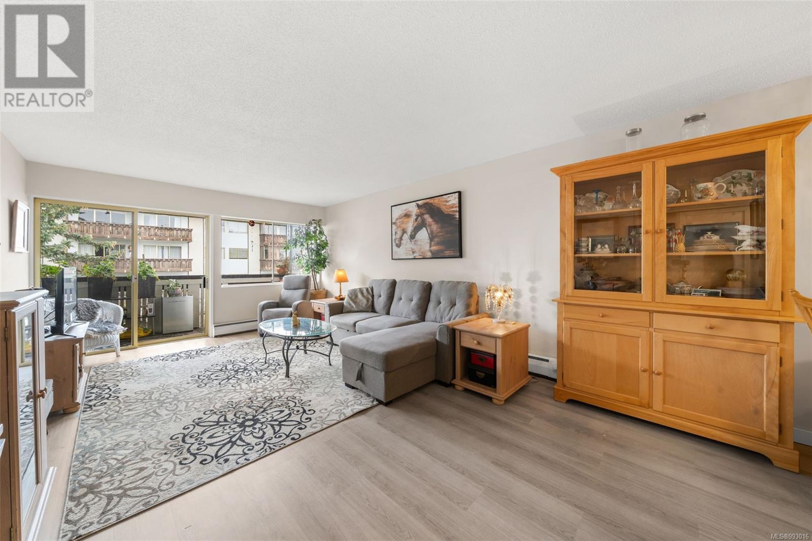 Property at 208 964 Heywood Ave image 5