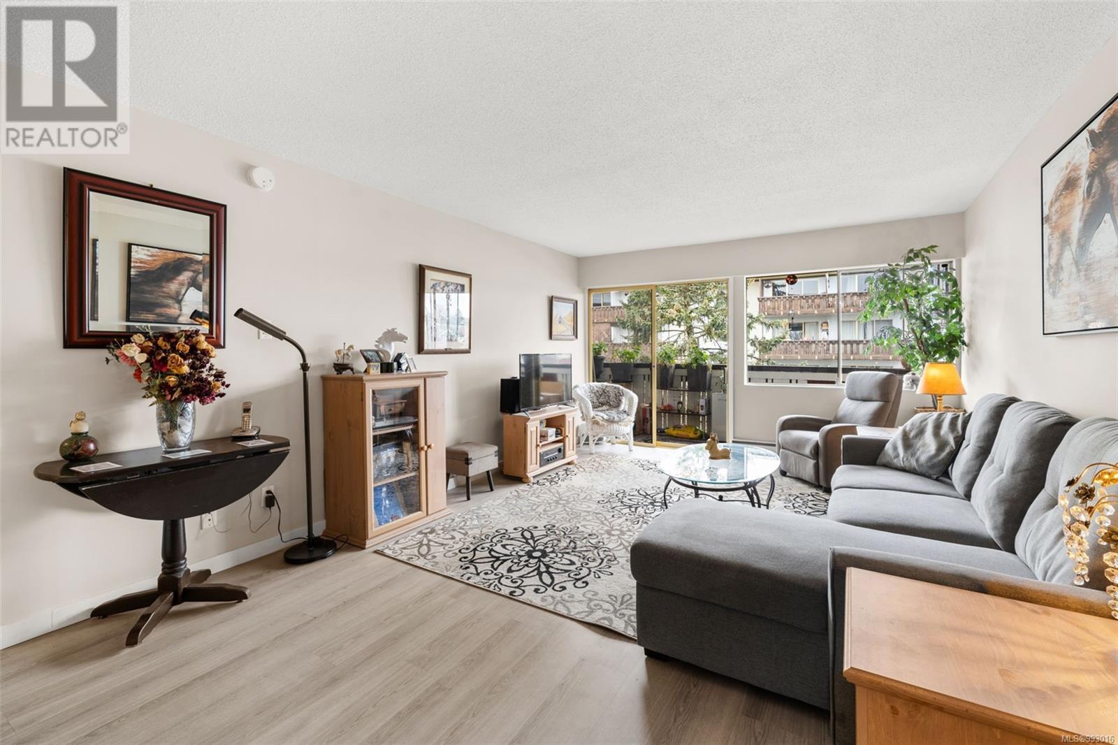 Property at 208 964 Heywood Ave image 1
