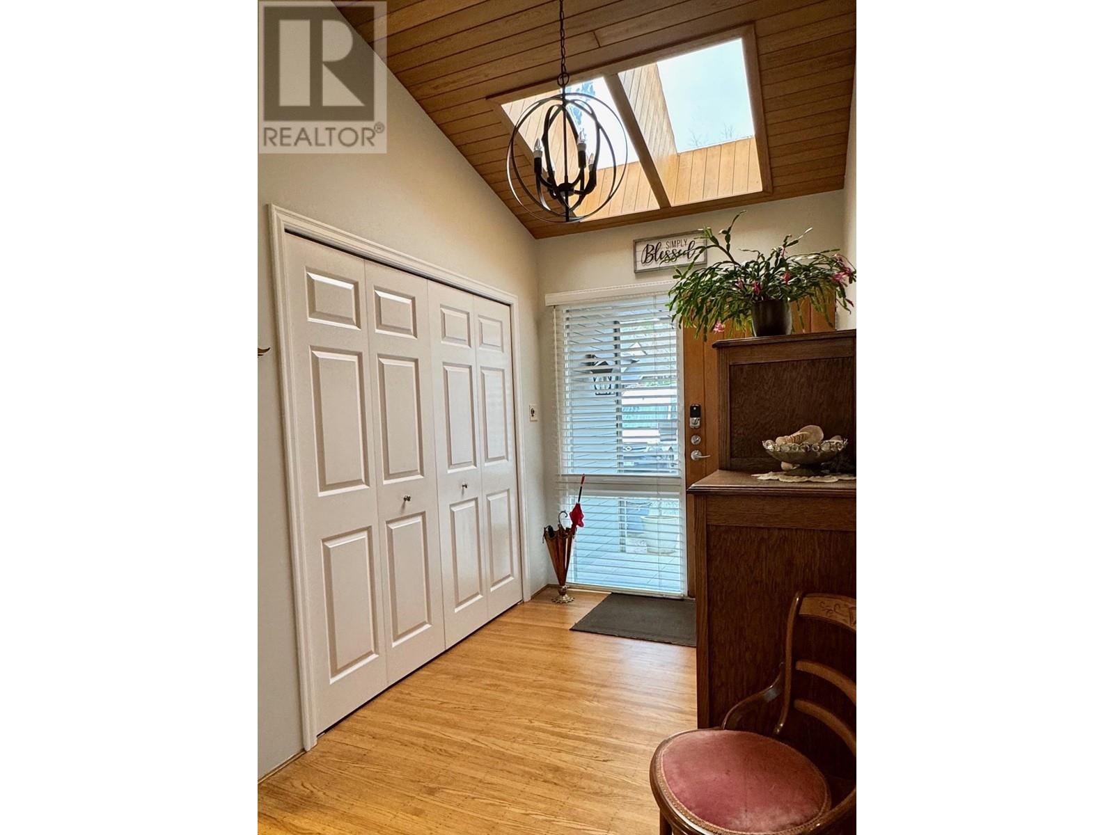 5707 Timbervalley Road, Delta, British Columbia  V4L 2H8 - Photo 4 - R2963977