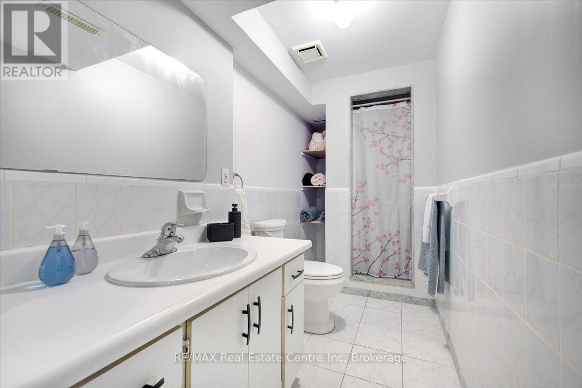 15 Glitter Road, Vaughan, Ontario  L4L 7W2 - Photo 36 - N12041570