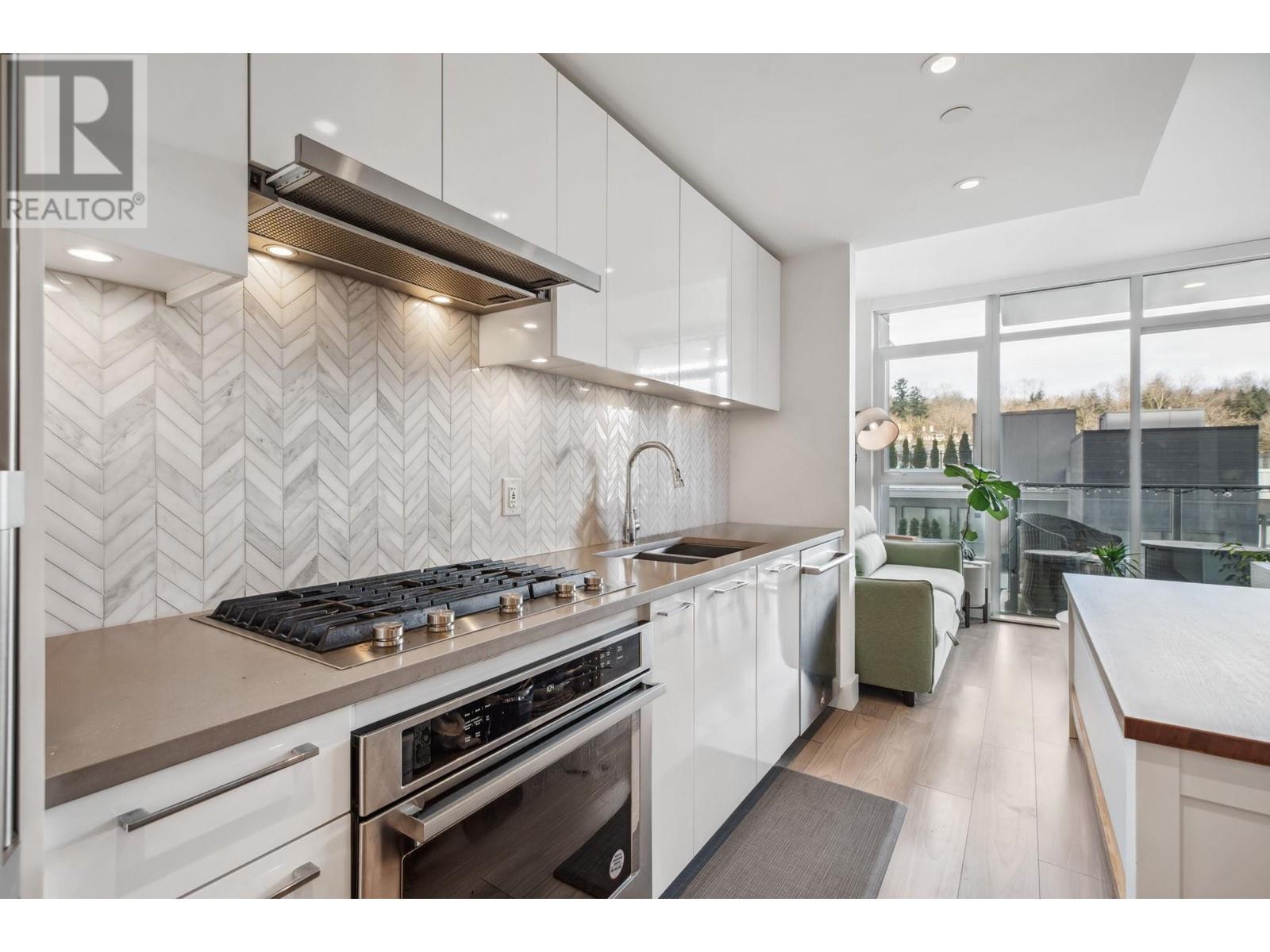 702 3581 E Kent Avenue North, Vancouver, British Columbia  V5S 0H6 - Photo 8 - R2980500