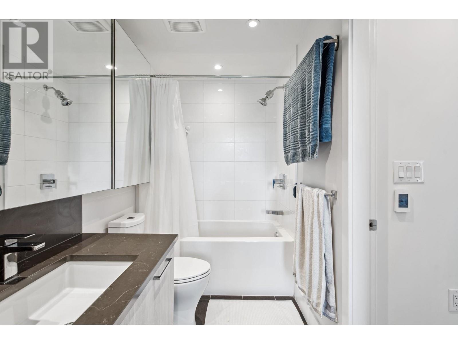 702 3581 E Kent Avenue North, Vancouver, British Columbia  V5S 0H6 - Photo 14 - R2980500