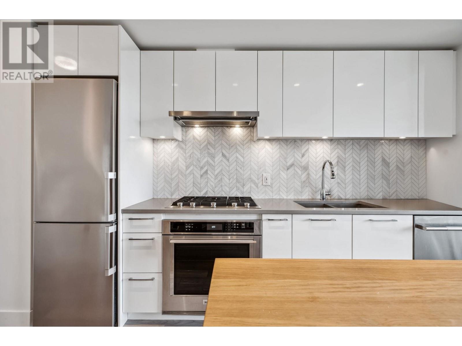 702 3581 E Kent Avenue North, Vancouver, British Columbia  V5S 0H6 - Photo 9 - R2980500