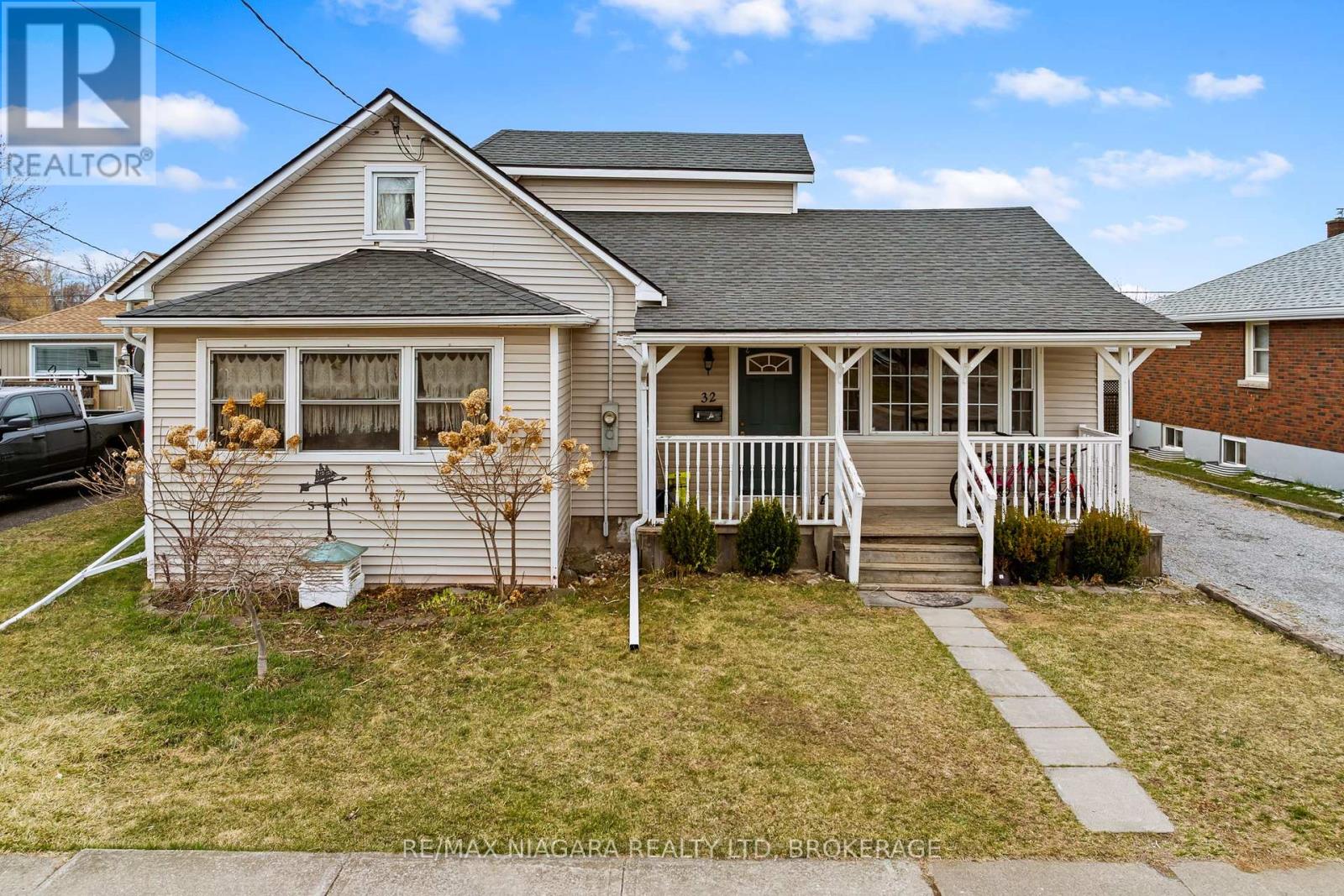 Property at 32 CLARKE STREET image 1