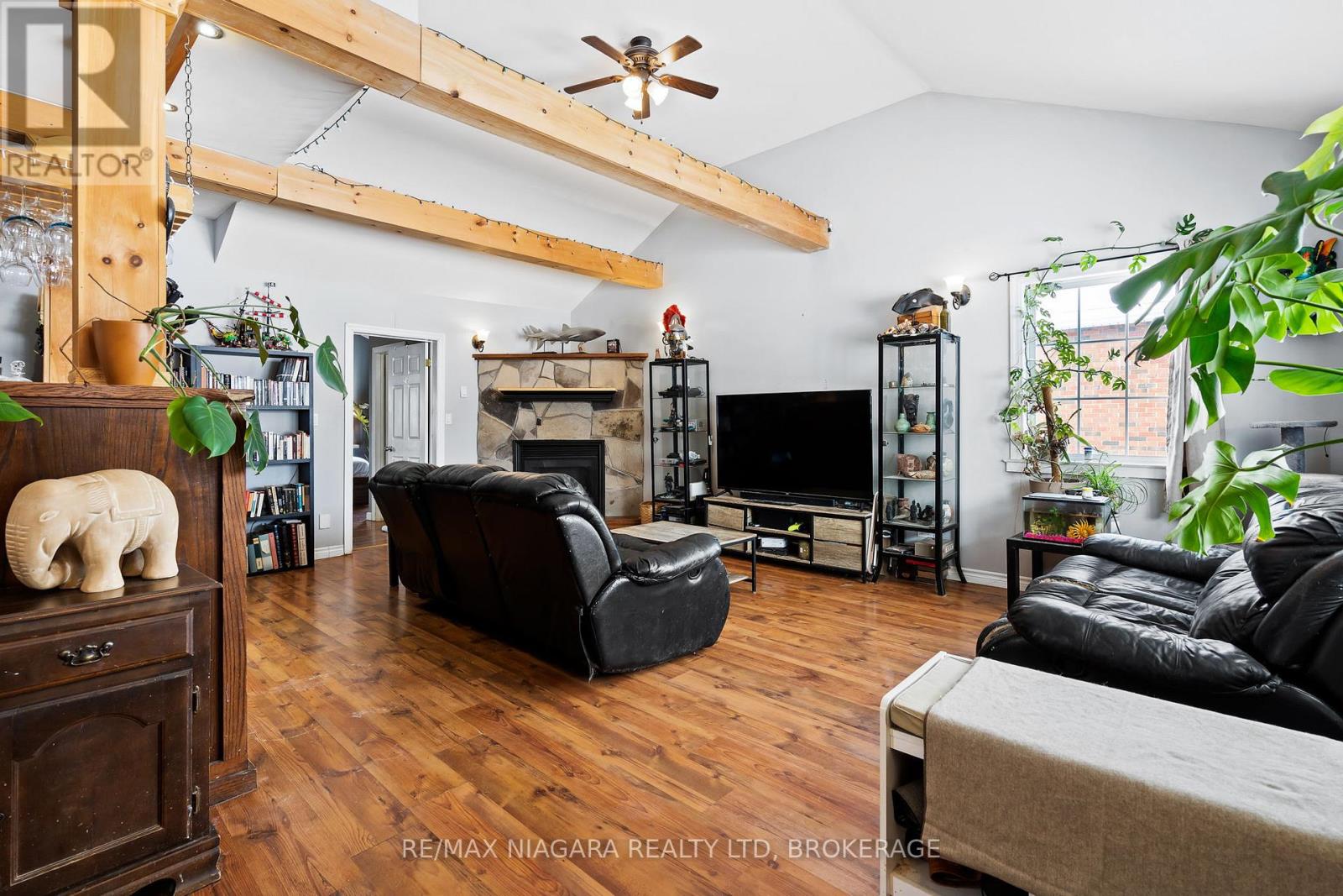 Property at 32 CLARKE STREET image 4