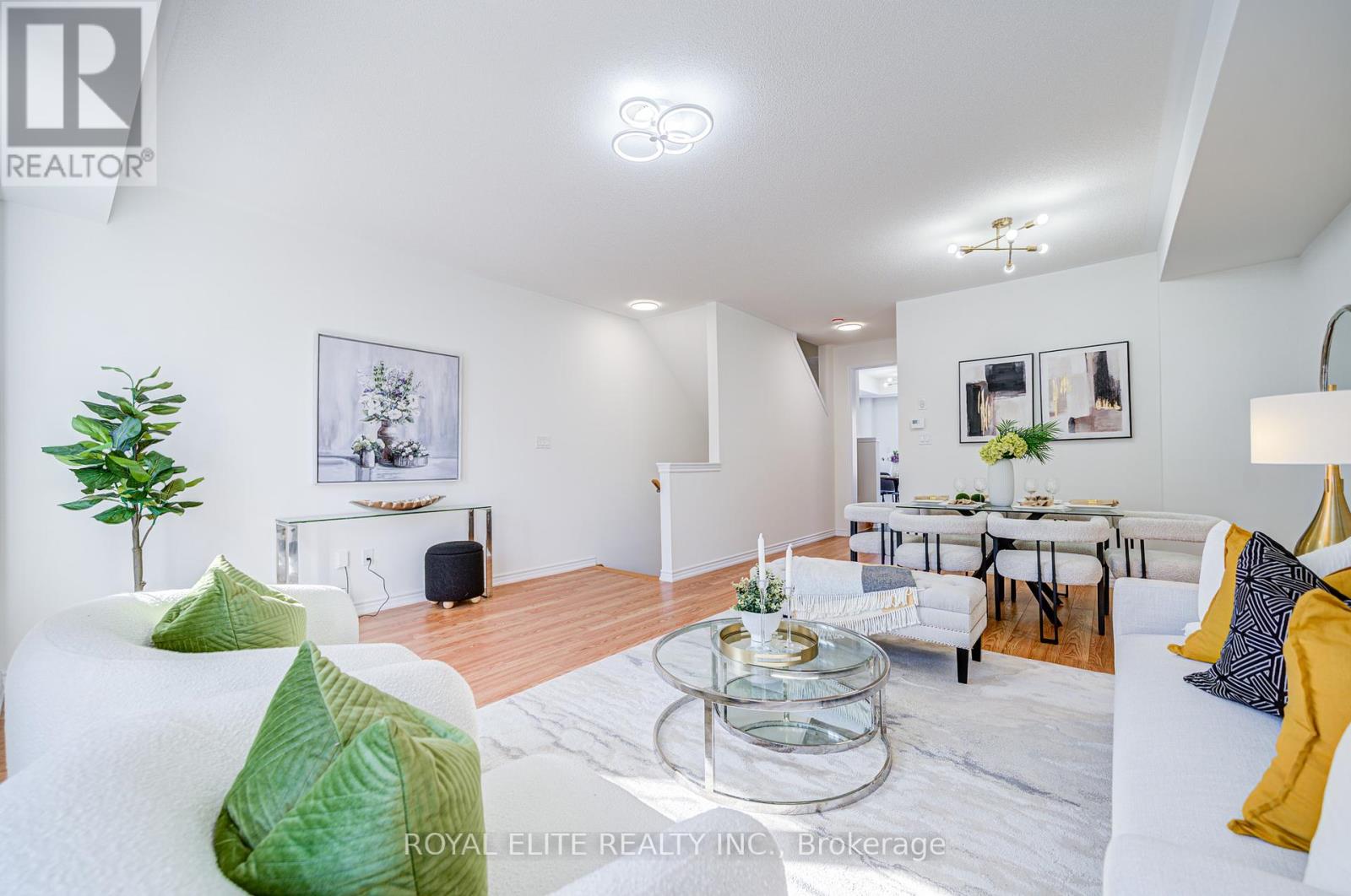 Property at 18 KINGFISHER WAY image 1