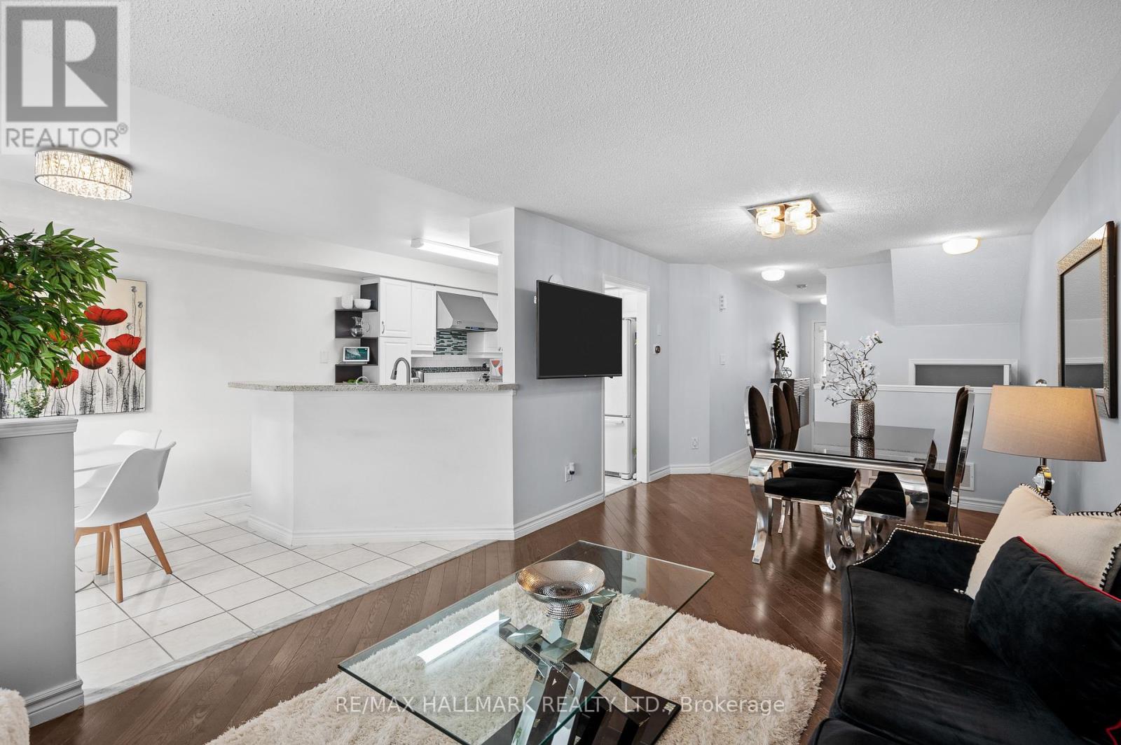 42 - 5950 GLEN ERIN DRIVE, Mississauga, Ontario