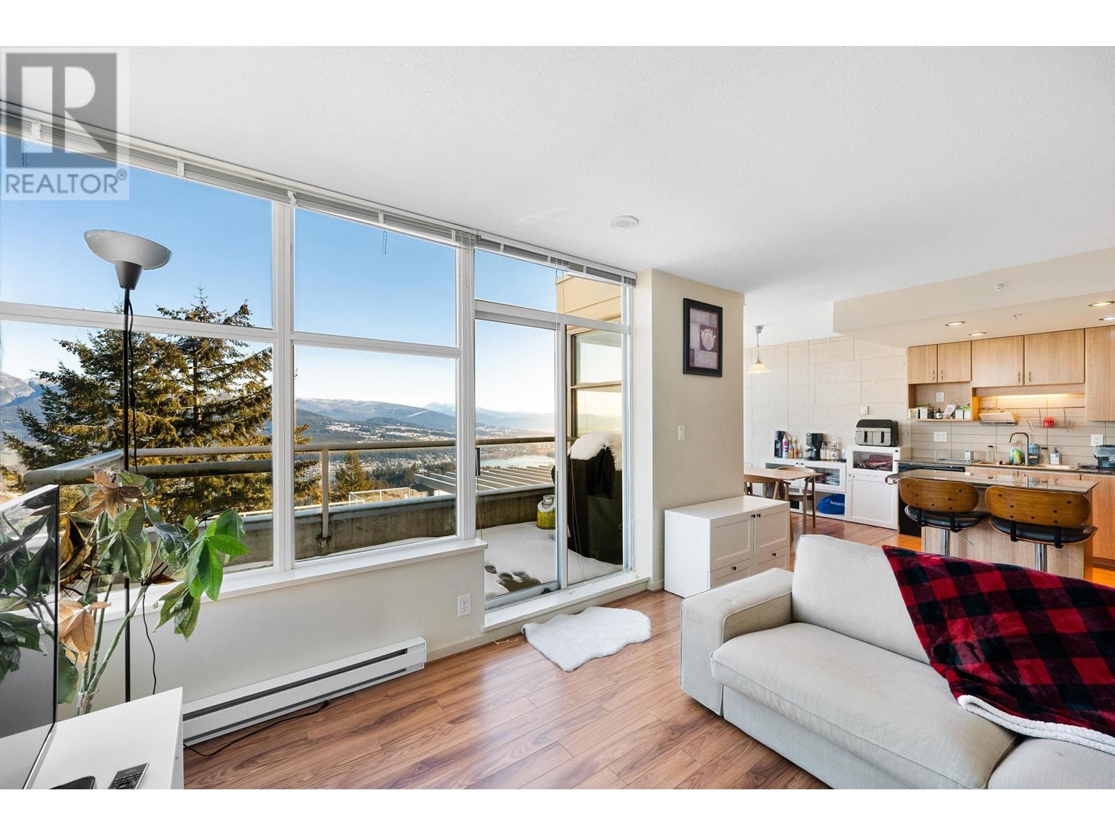 903 9262 University Crescent, Burnaby, British Columbia  V5A 0A4 - Photo 4 - R2966206