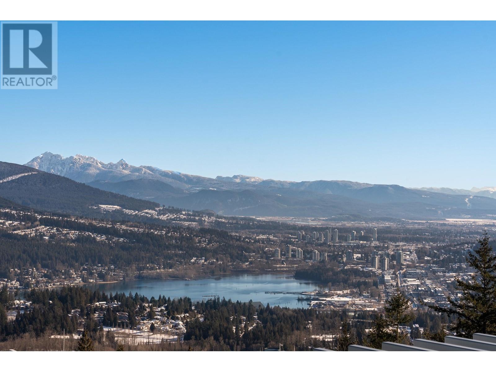 903 9262 UNIVERSITY CRESCENT, burnaby, British Columbia