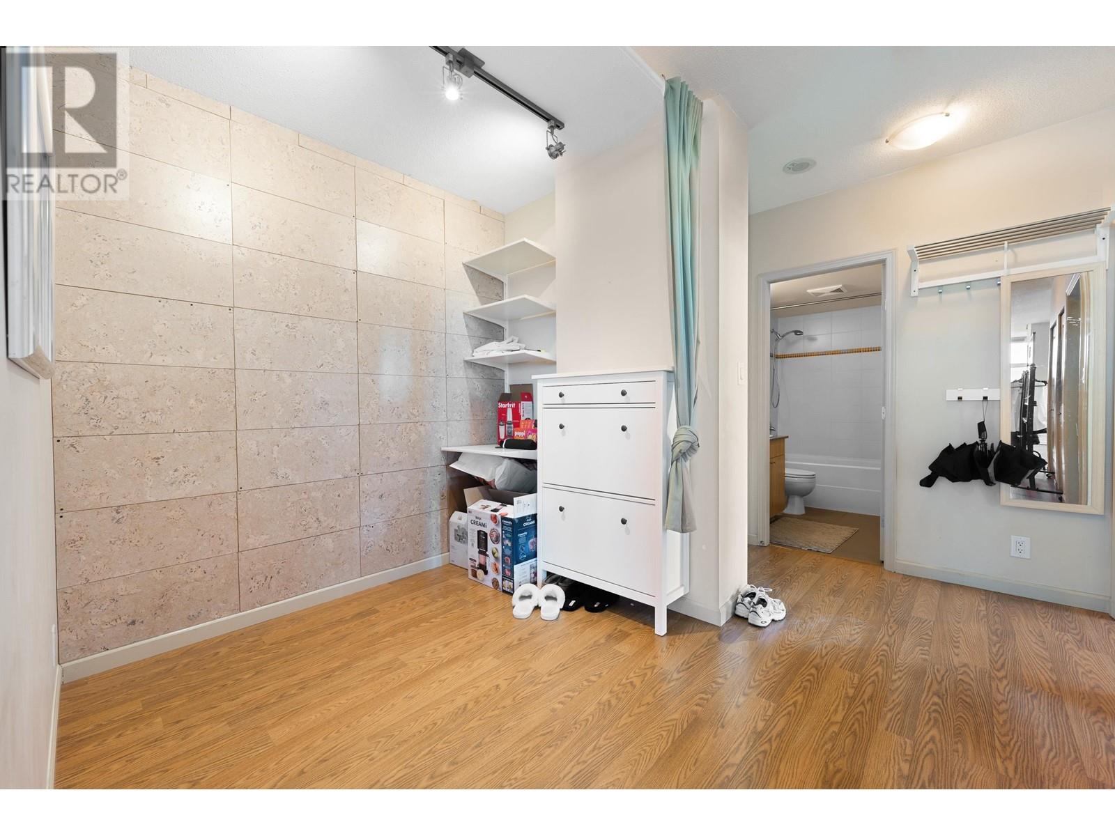 903 9262 University Crescent, Burnaby, British Columbia  V5A 0A4 - Photo 22 - R2966206