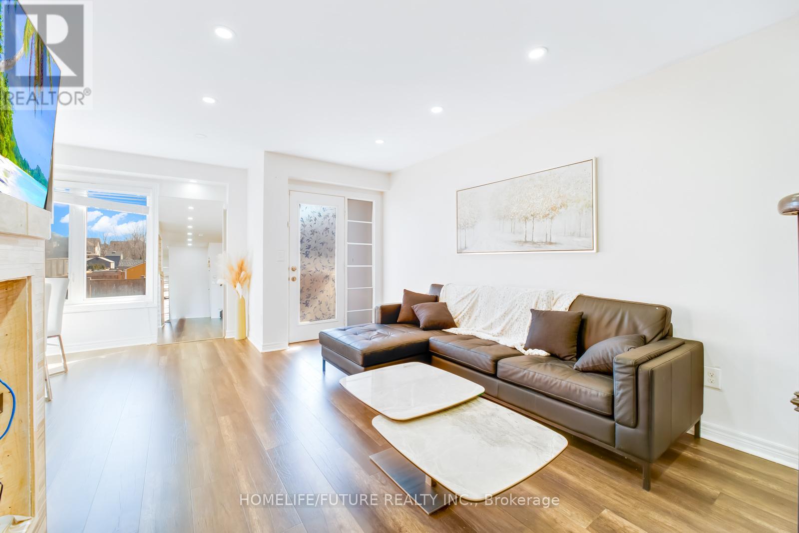 123 Underwood Drive, Whitby, Ontario  L1M 0K9 - Photo 12 - E12033146