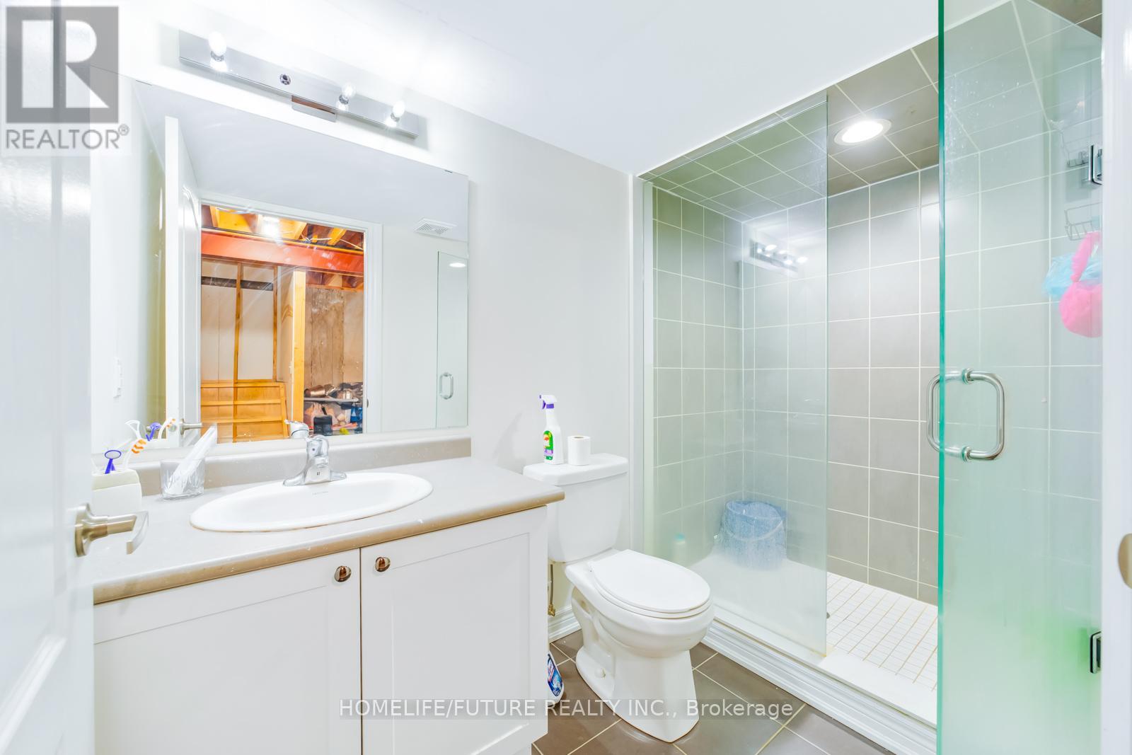 123 Underwood Drive, Whitby, Ontario  L1M 0K9 - Photo 29 - E12033146