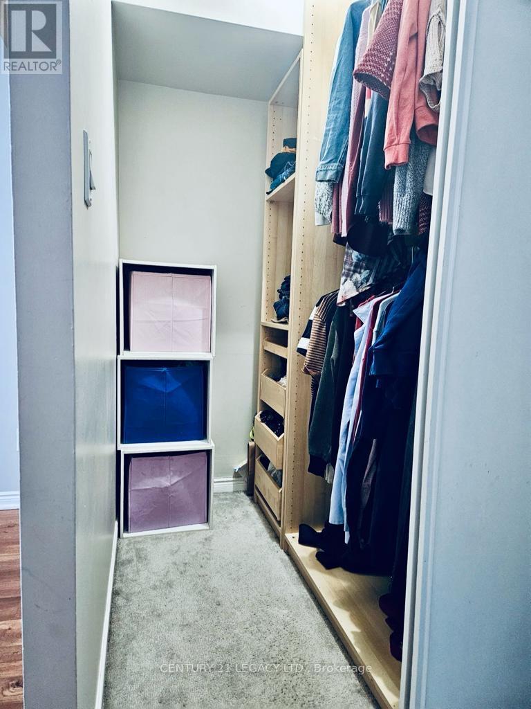 1910 - 135 Hillcrest Avenue, Mississauga, Ontario  L5B 4B1 - Photo 6 - W12012615