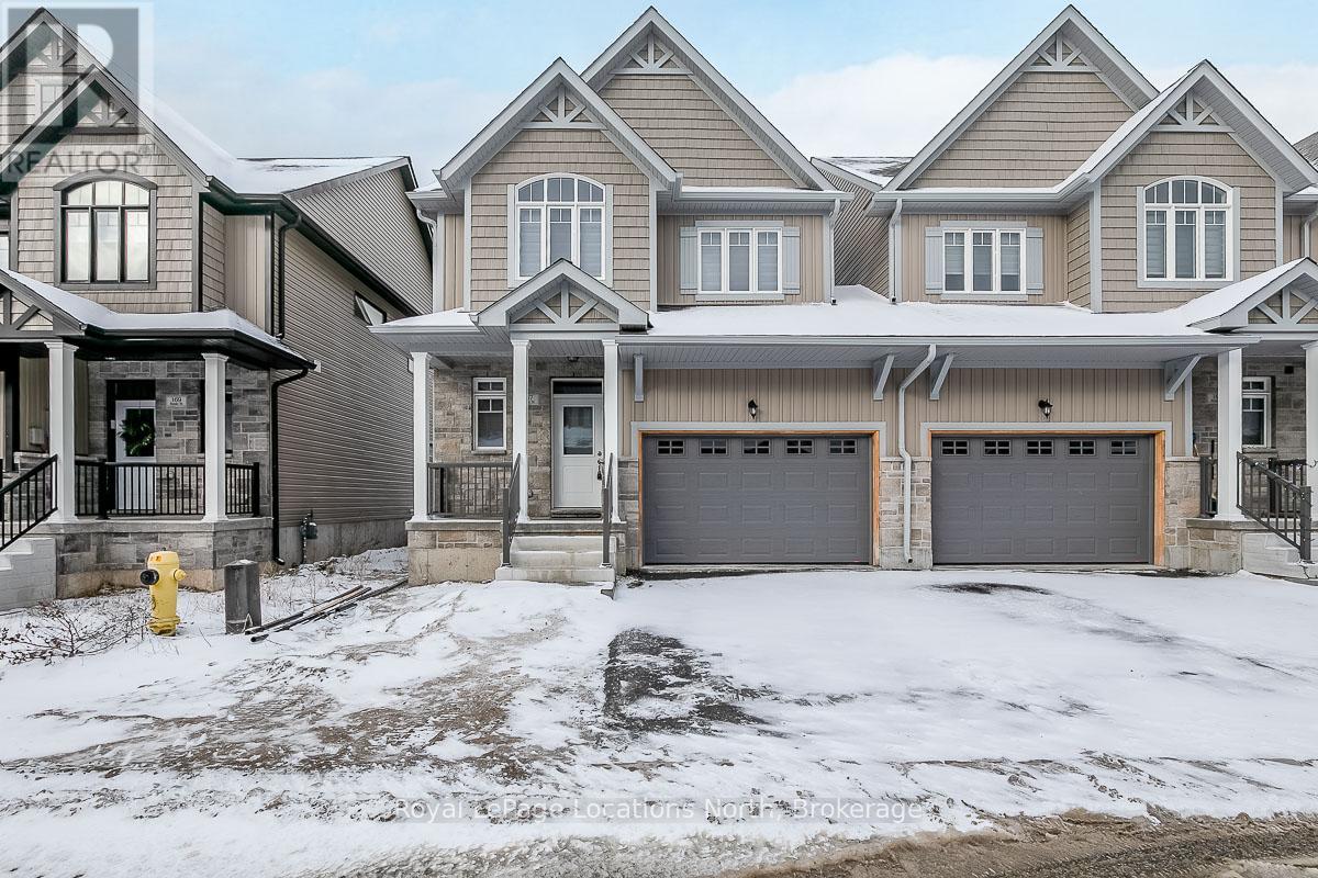 73 - 167 Rosie Street, Blue Mountains, Ontario  N0H 1J0 - Photo 2 - X12050032