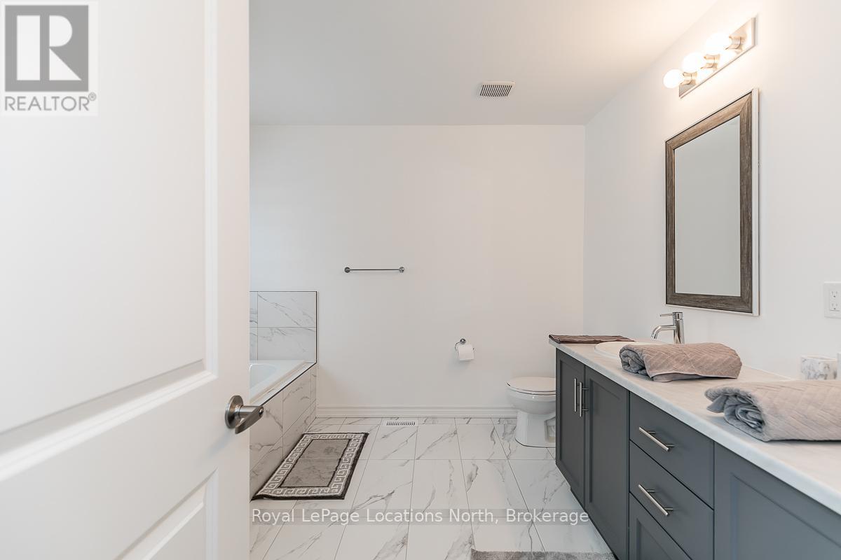 73 - 167 Rosie Street, Blue Mountains, Ontario  N0H 1J0 - Photo 21 - X12050032