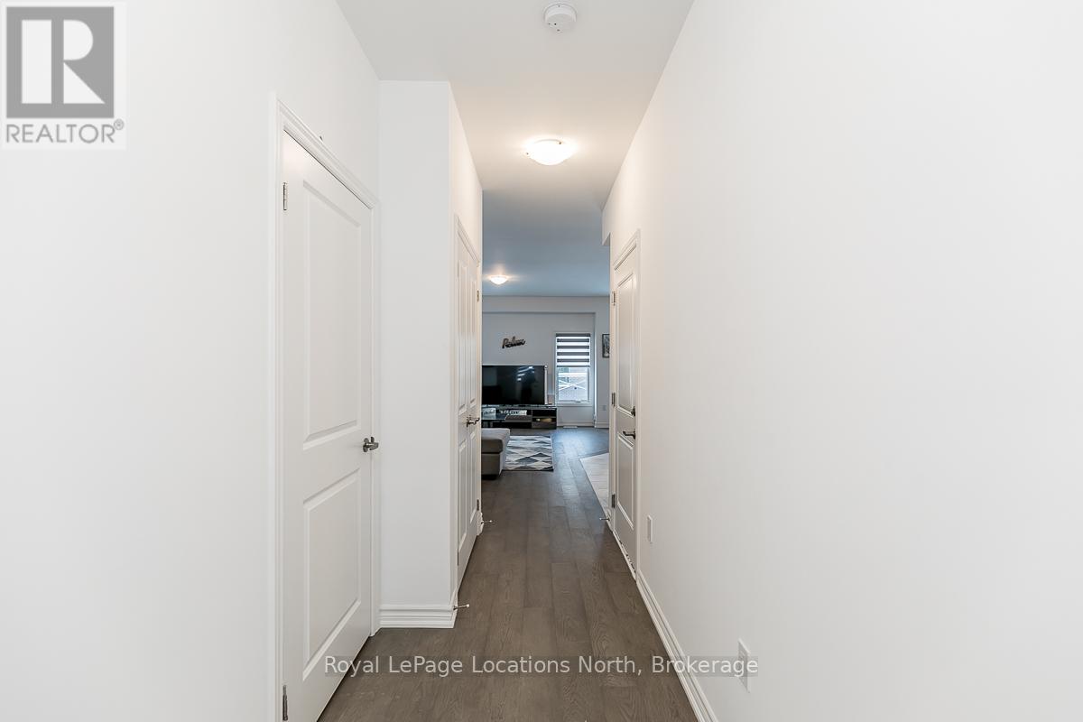 73 - 167 Rosie Street, Blue Mountains, Ontario  N0H 1J0 - Photo 5 - X12050032