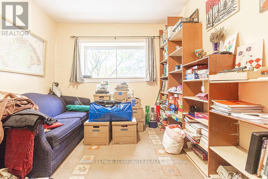 12 Chauncey Avenue, Toronto, Ontario  M8Z 2Z3 - Photo 14 - W12050024