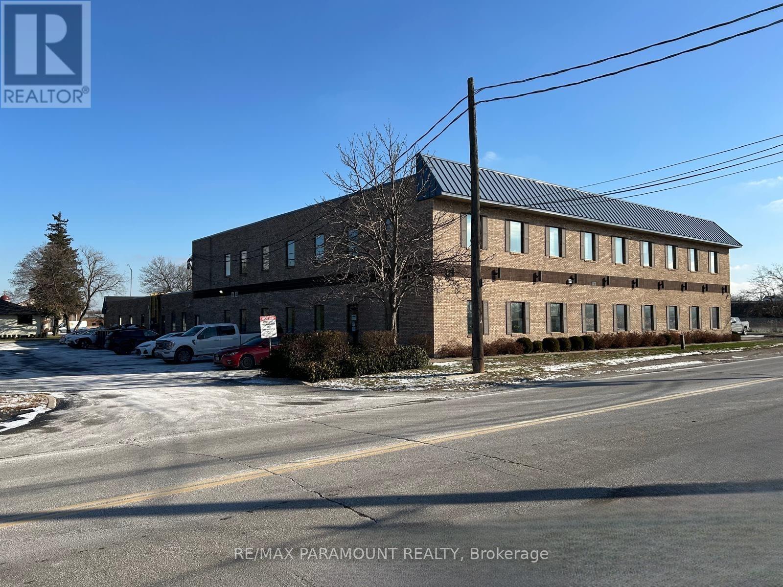 3063 Walker Road, Windsor, Ontario  N8W 3R4 - Photo 3 - X12050028