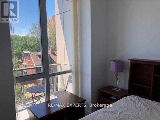 302 - 530 St Clair Avenue W, Toronto, Ontario  M6C 0A2 - Photo 10 - C12050040