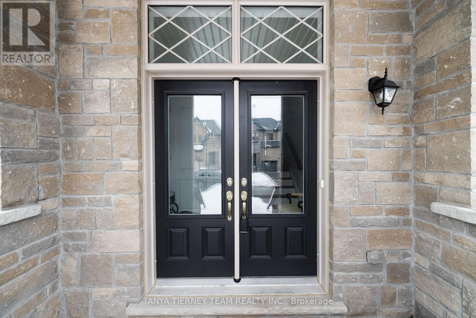 Property at 95 BREMNER STREET image 2