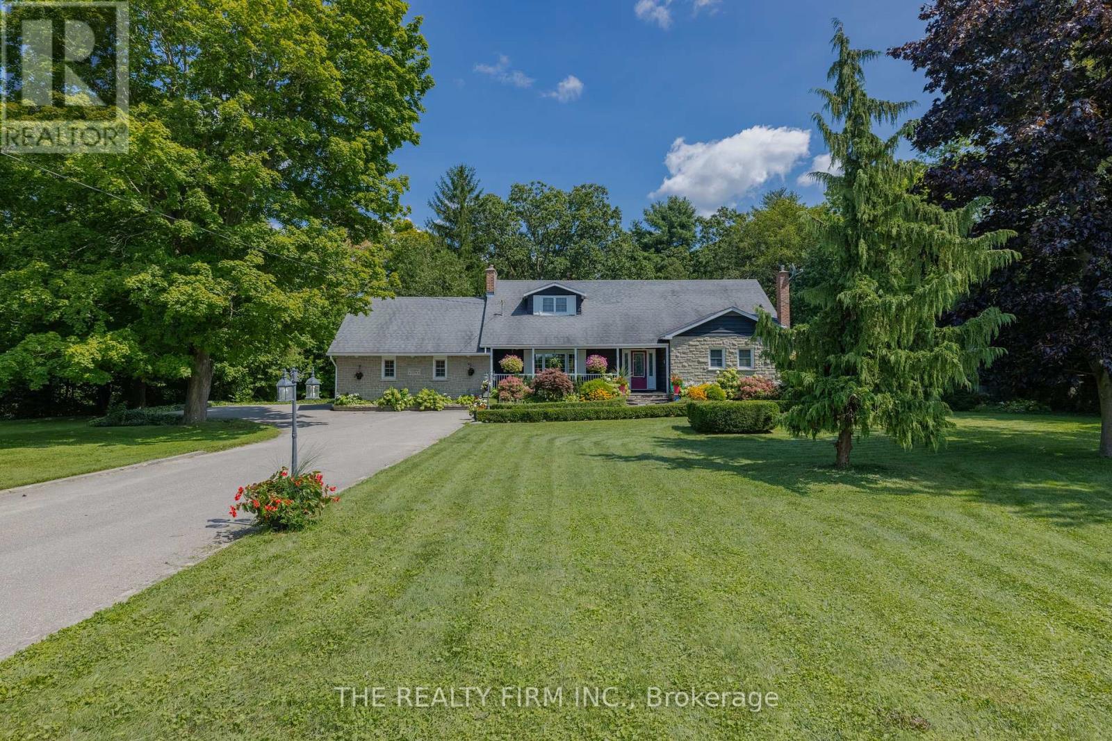 2294 Harris Road, Thames Centre, Ontario  N0L 1G5 - Photo 1 - X12050064