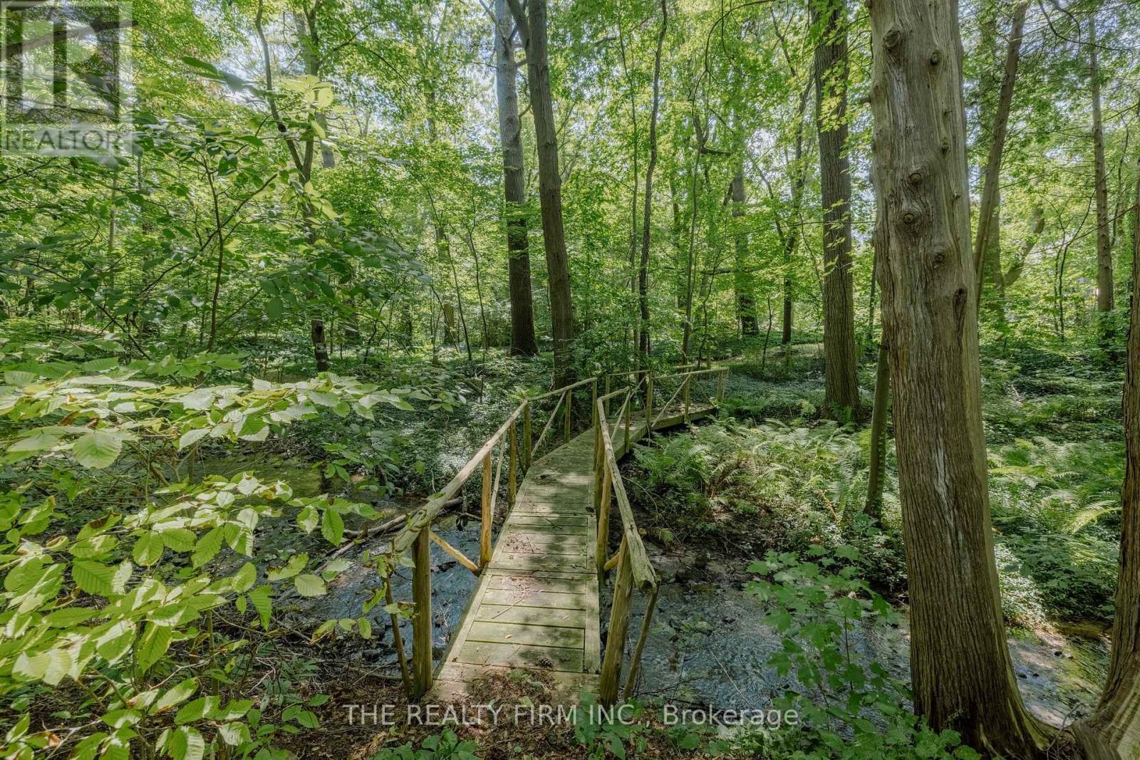 2294 Harris Road, Thames Centre, Ontario  N0L 1G5 - Photo 13 - X12050064