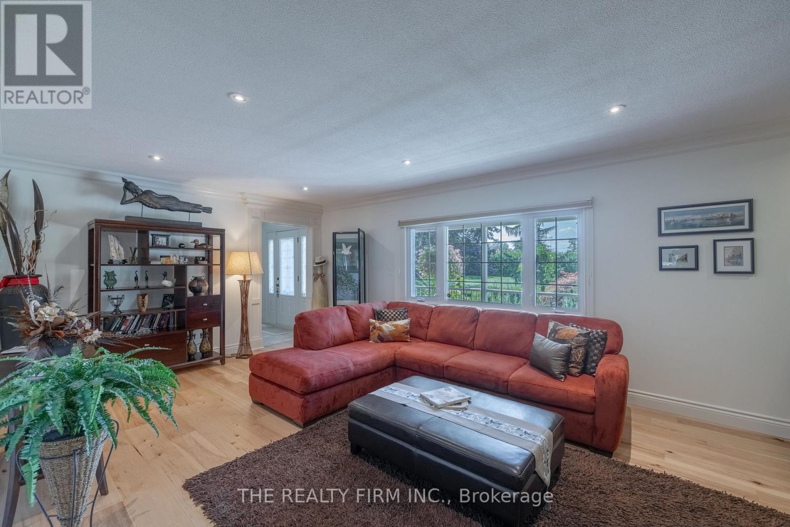 2294 Harris Road, Thames Centre, Ontario  N0L 1G5 - Photo 19 - X12050064