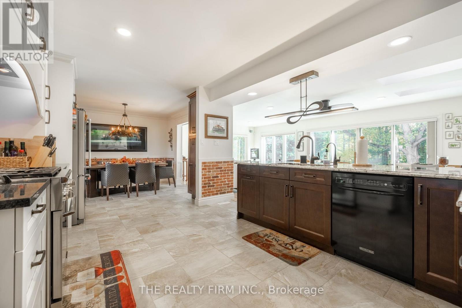 2294 Harris Road, Thames Centre, Ontario  N0L 1G5 - Photo 22 - X12050064